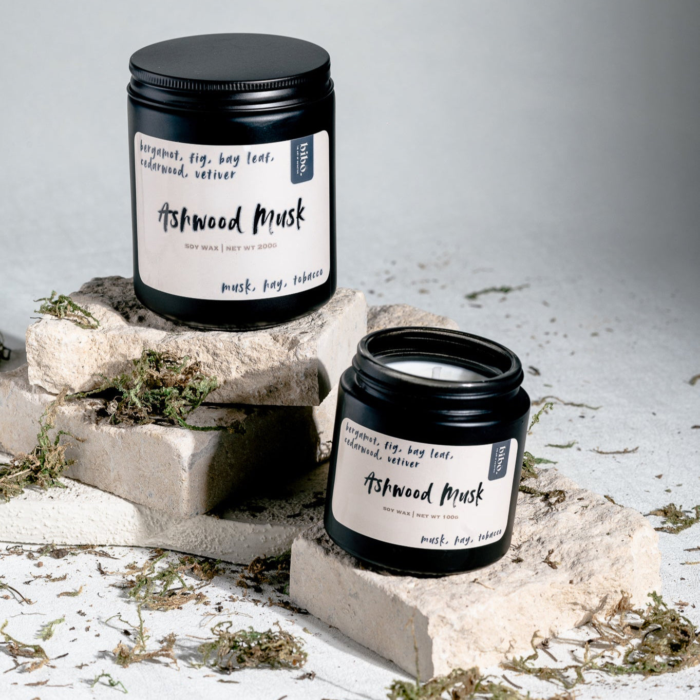 Ashwood Musk Scented Candle
